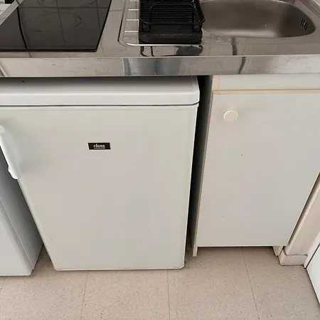 Le Saint Exupéry Avec Ventilateur Sur Place Appartement *